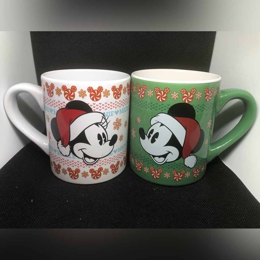 Disney Mickey Mouse Holiday Mug Set - White and Green